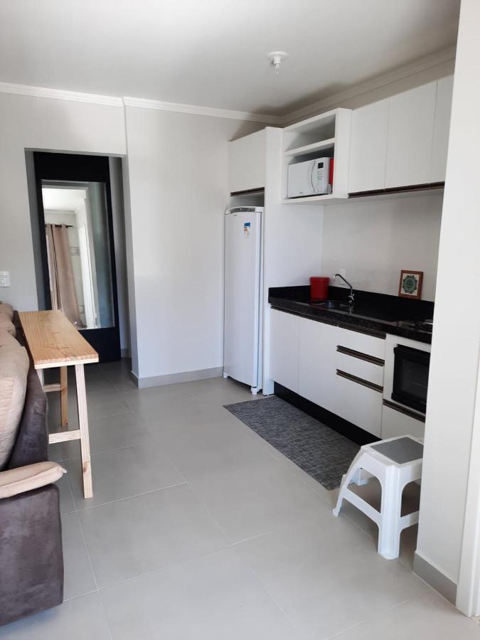 Agradavel Apartamento Em Bairro Silencioso... コンボリウー エクステリア 写真
